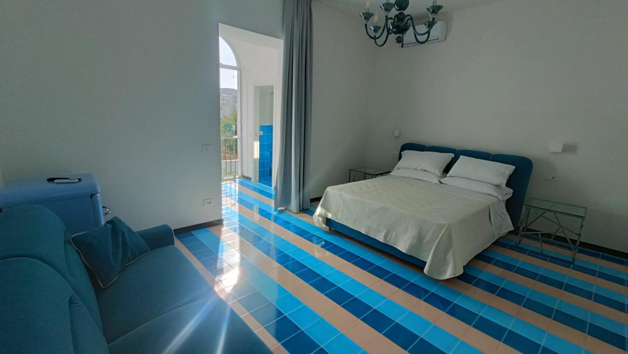 Hotel Casa Enzina à Sorrente Extérieur photo