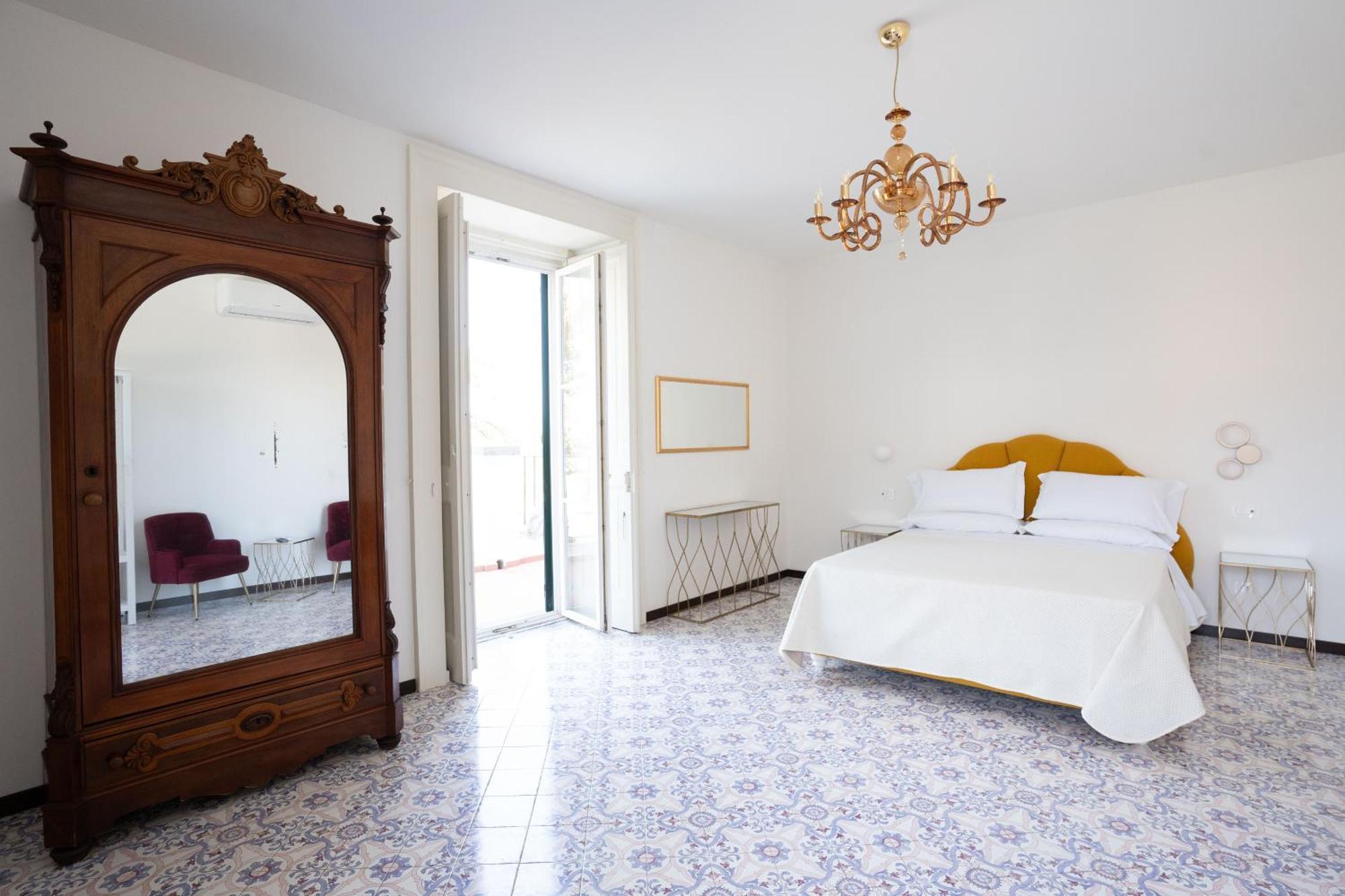Hotel Casa Enzina à Sorrente Extérieur photo